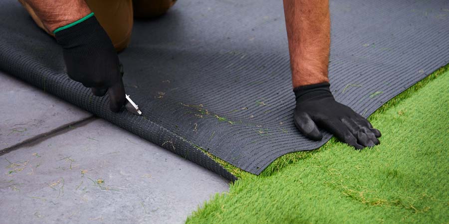 УКЛАДКА ИСКУССТВЕННОГО ГАЗОНА