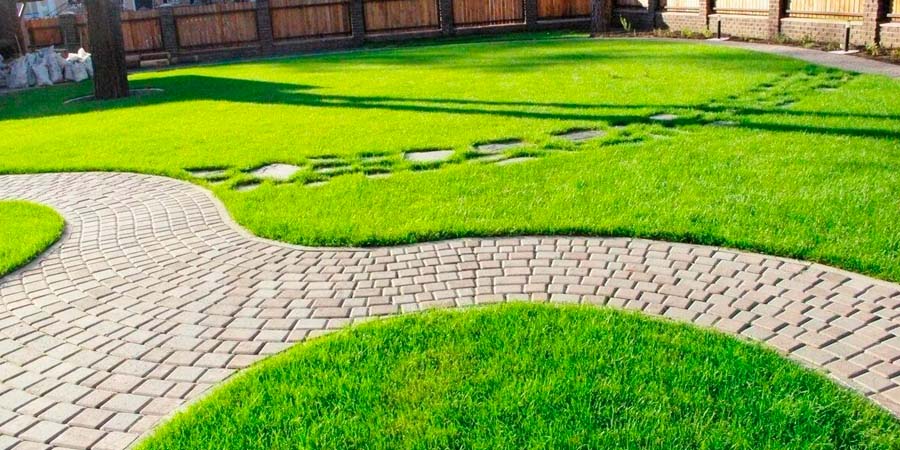 ДОРОЖКИ НА ГАЗОНЕ ИЗ ПЛИТКИ