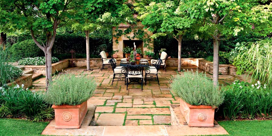 РОМАНТИЧЕСКИЕ ДВОРИКИ В ЛАНДШАФТНОМ ДИЗАЙНЕ