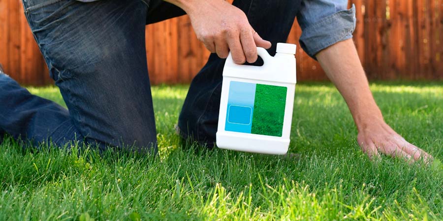 ЖИДКОЕ УДОБРЕНИЕ ДЛЯ ГАЗОНА