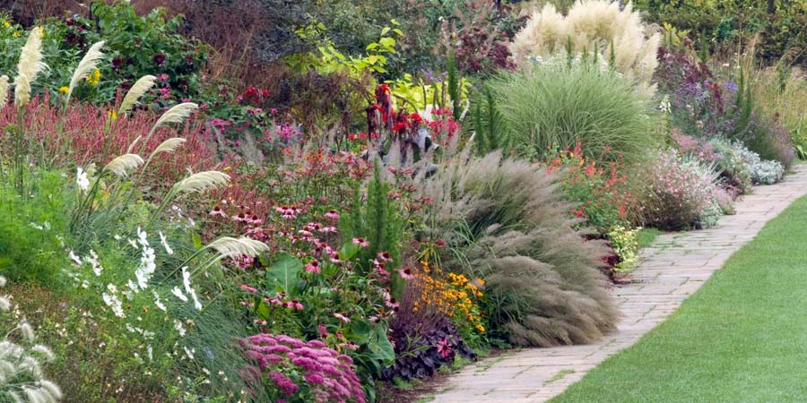 ДОРОЖКИ В САДУ НАТУРГАРДЕН