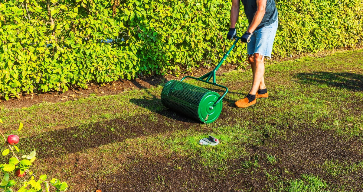 ПРИКАТЫВАНИЕ ГАЗОНА