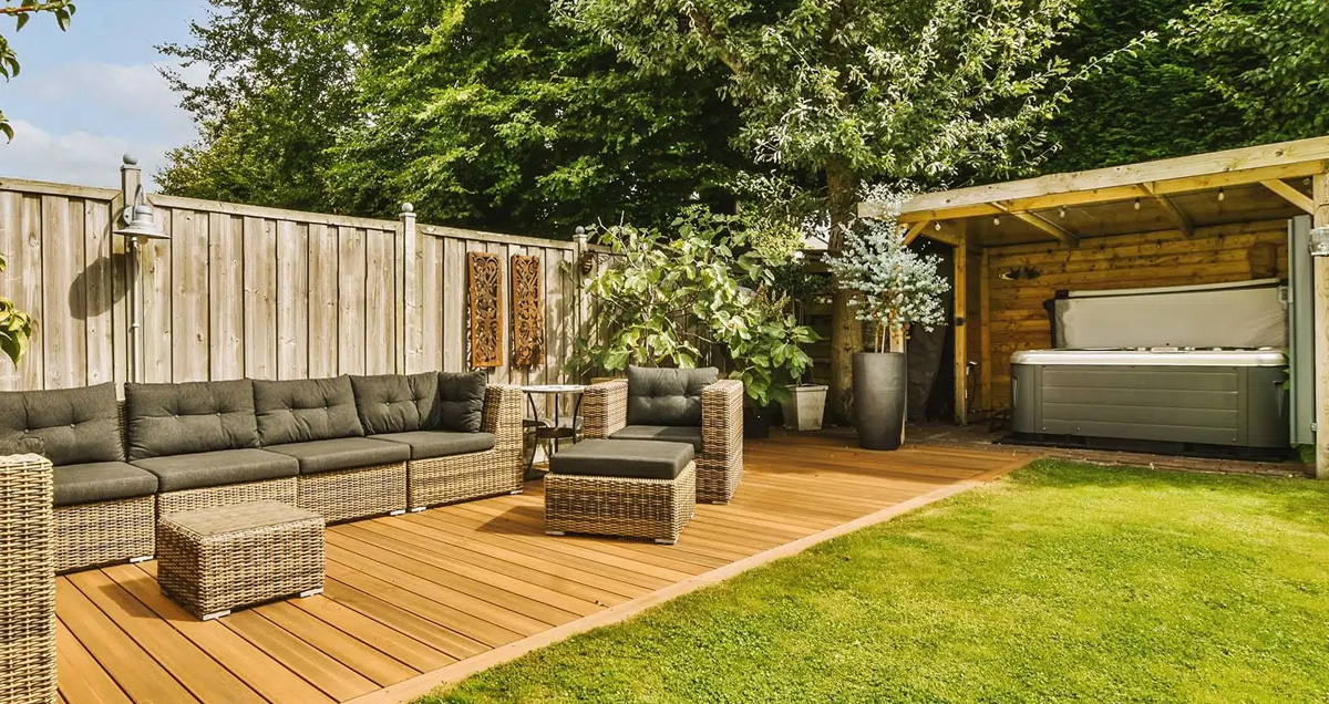 ЗОНА ОТДЫХА В САДУ